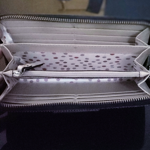 Kate Spade leather wallet - Picture 2 of 2